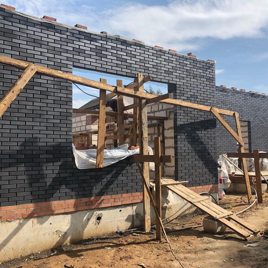 Кирпич Российский Облицовочный, Черный Сплошной, 1NF, Recke