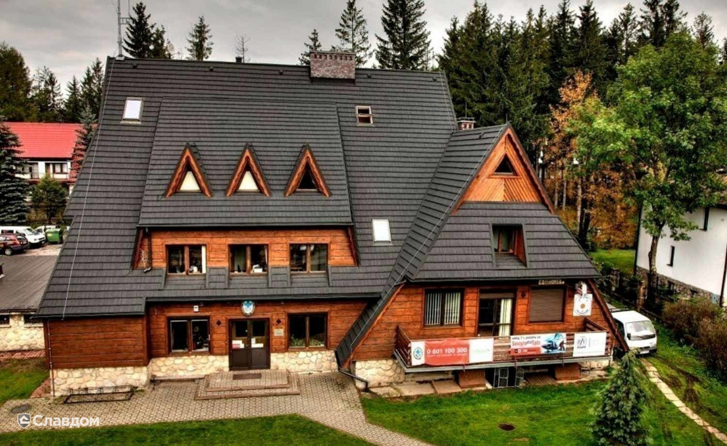 Композитная черепица рядовая AeroDek Robust цвет Антрацит (07)