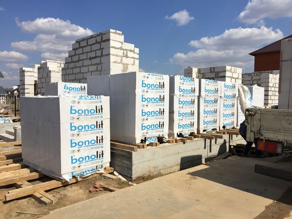 Газобетонные блоки Bonolit г. Малоярославец D600 B5 625х250х75 (под заказ)
